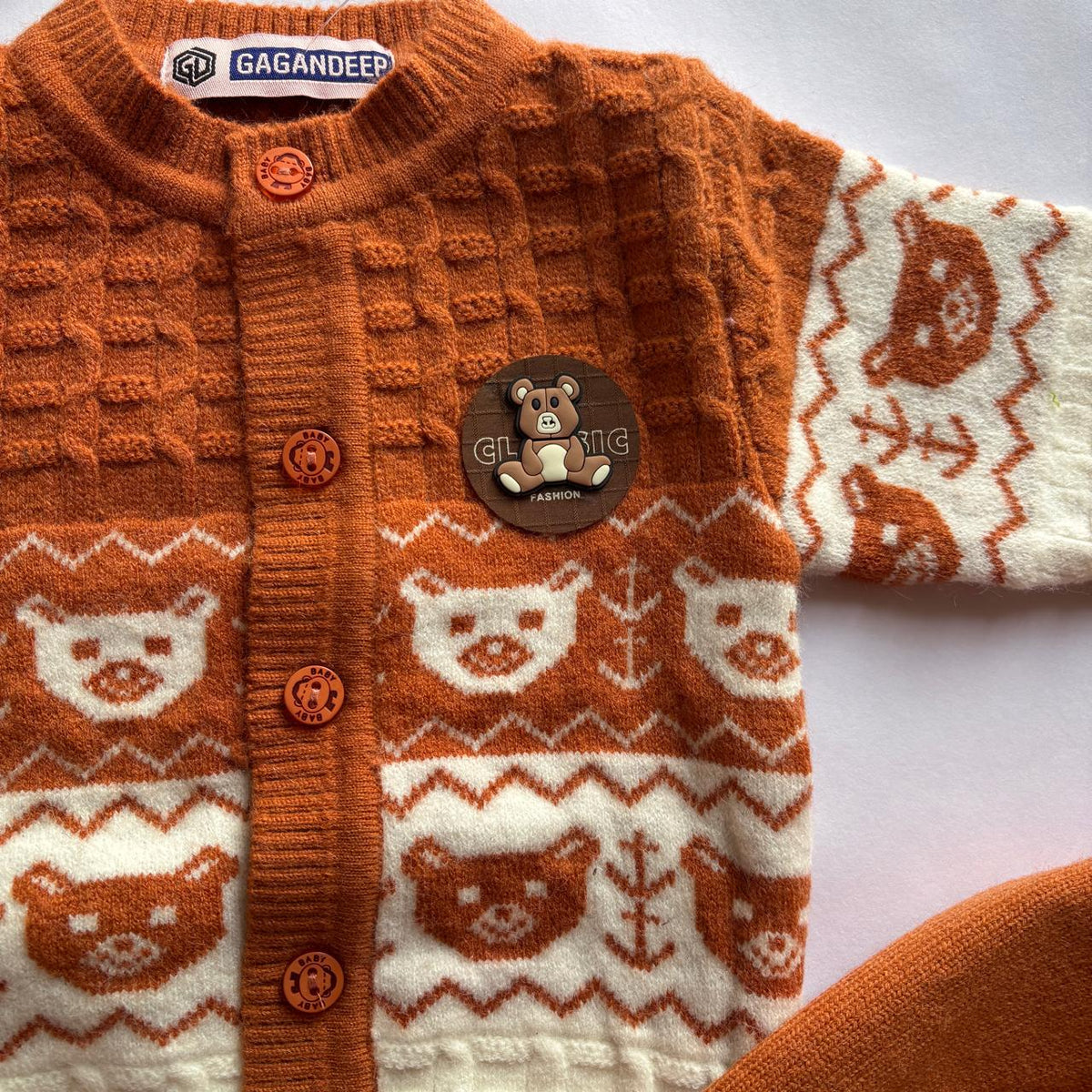 Woollen Sweater Set MN01