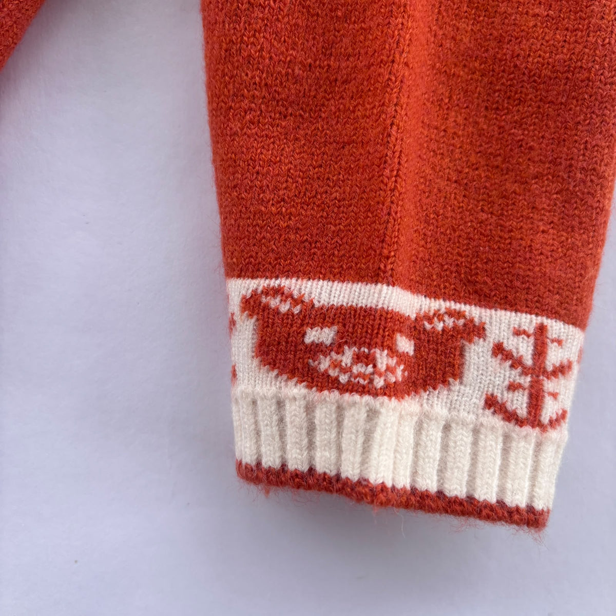 Woollen Sweater Set MN01