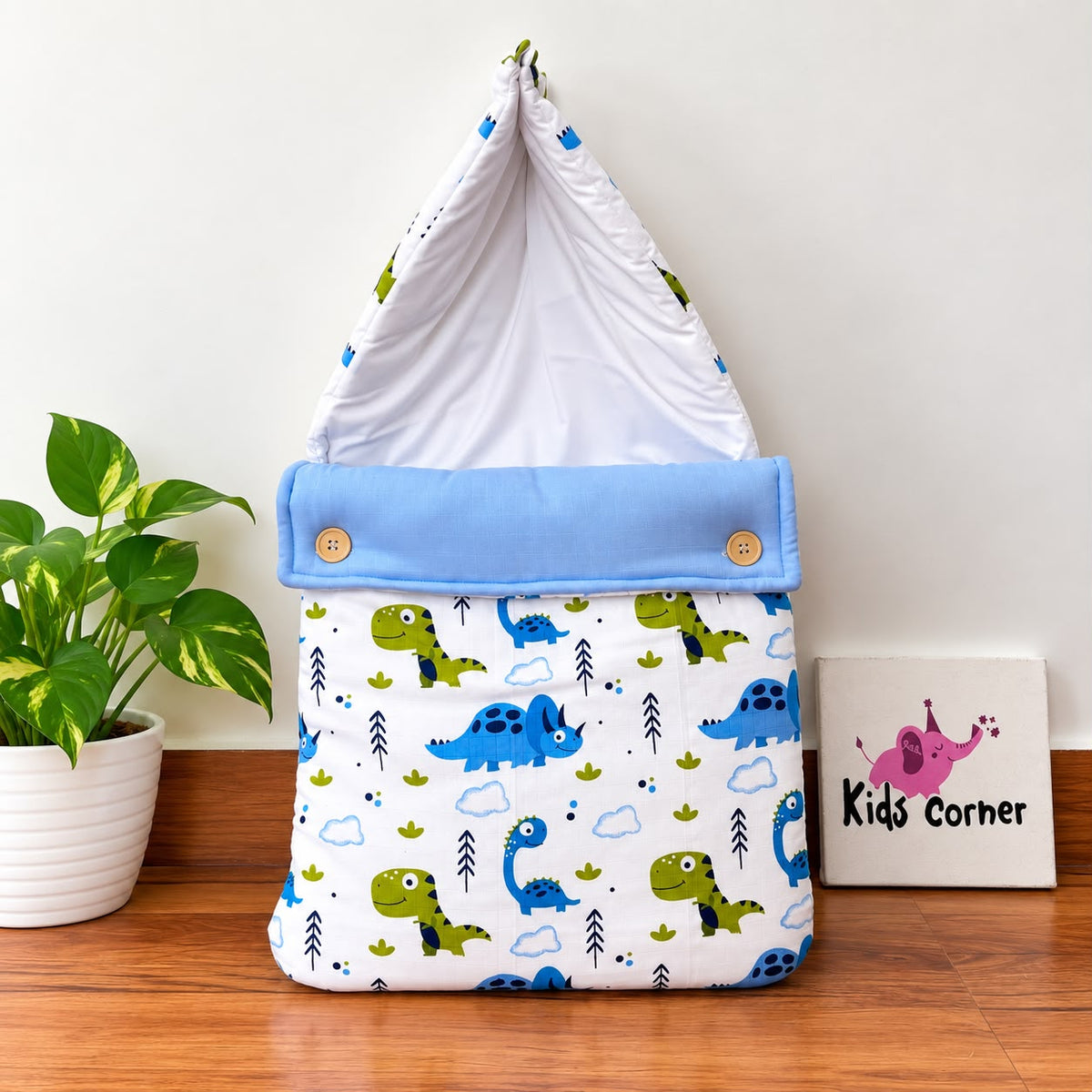 Baby Muslin Carry Bed ( Dino ) MN01