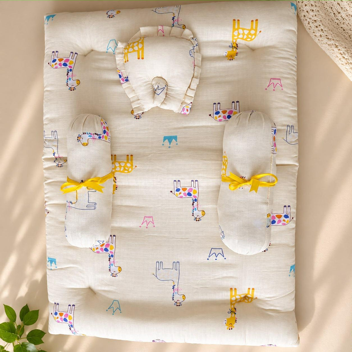 Muslin Bedding Set With Bolster & Head Pillow  MN01