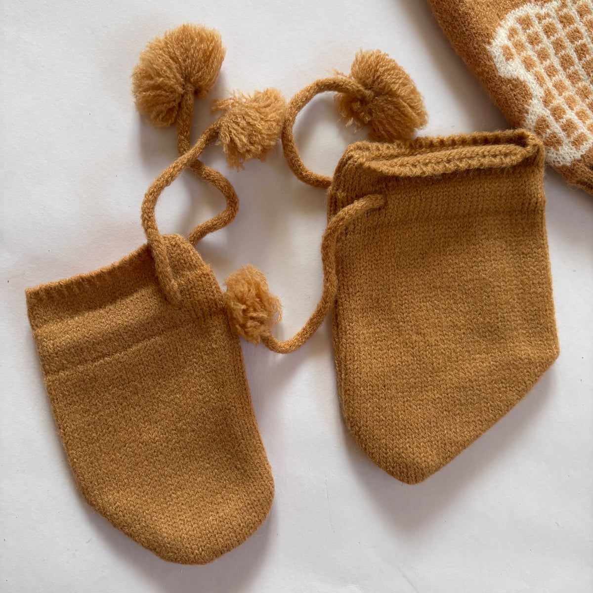 Woollen Sweater Set MN01