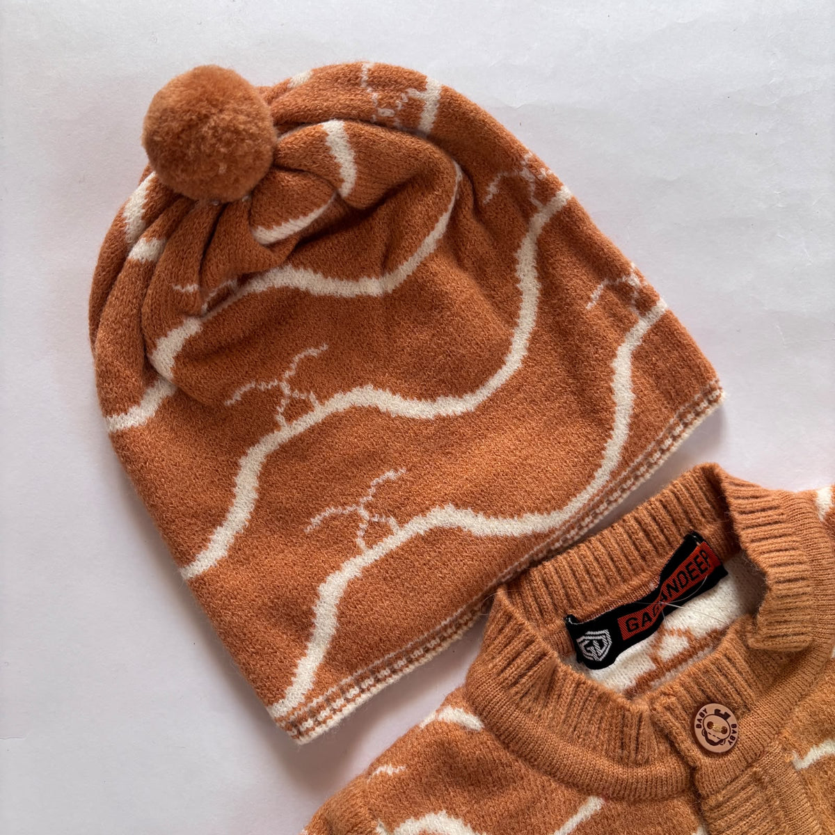Woollen Sweater Set MN01