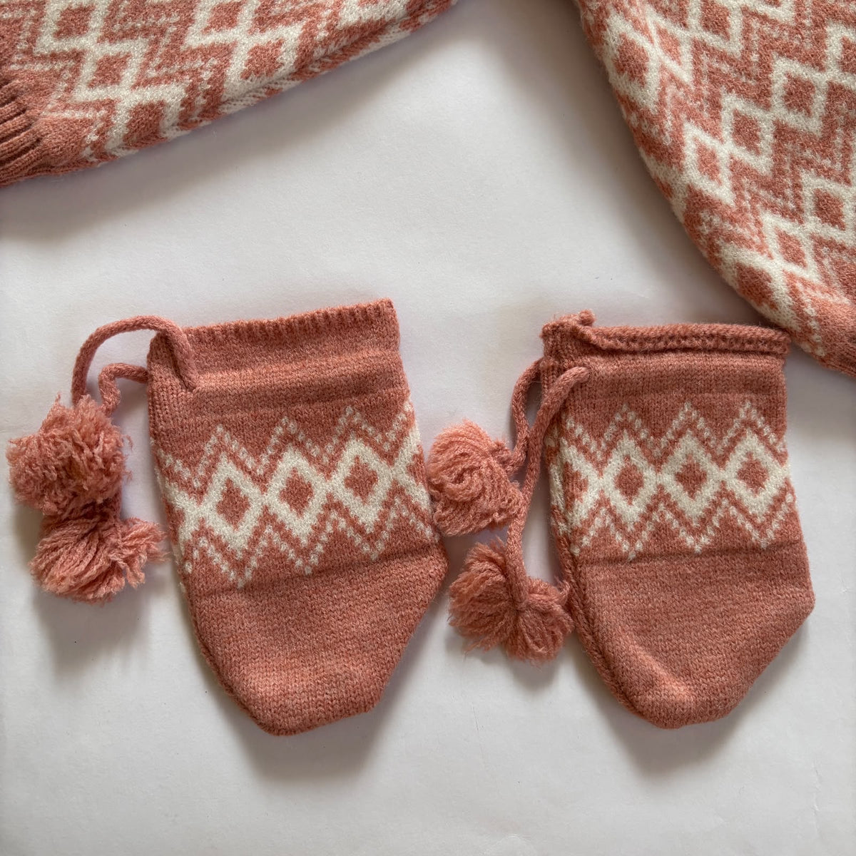 Woollen Sweater Set MN01