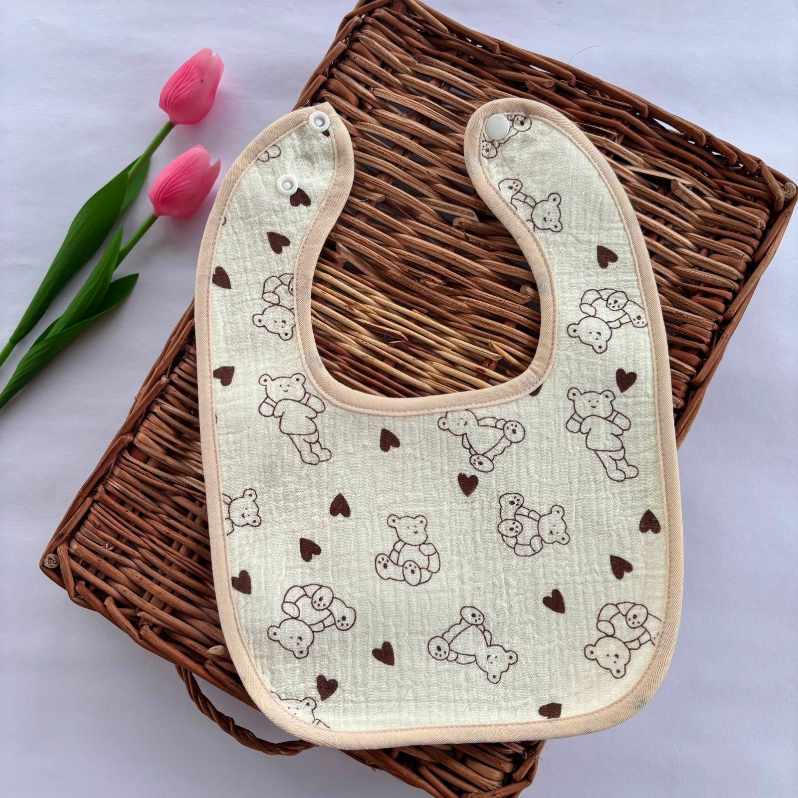 Crinkled Muslin Baby Bib MN01