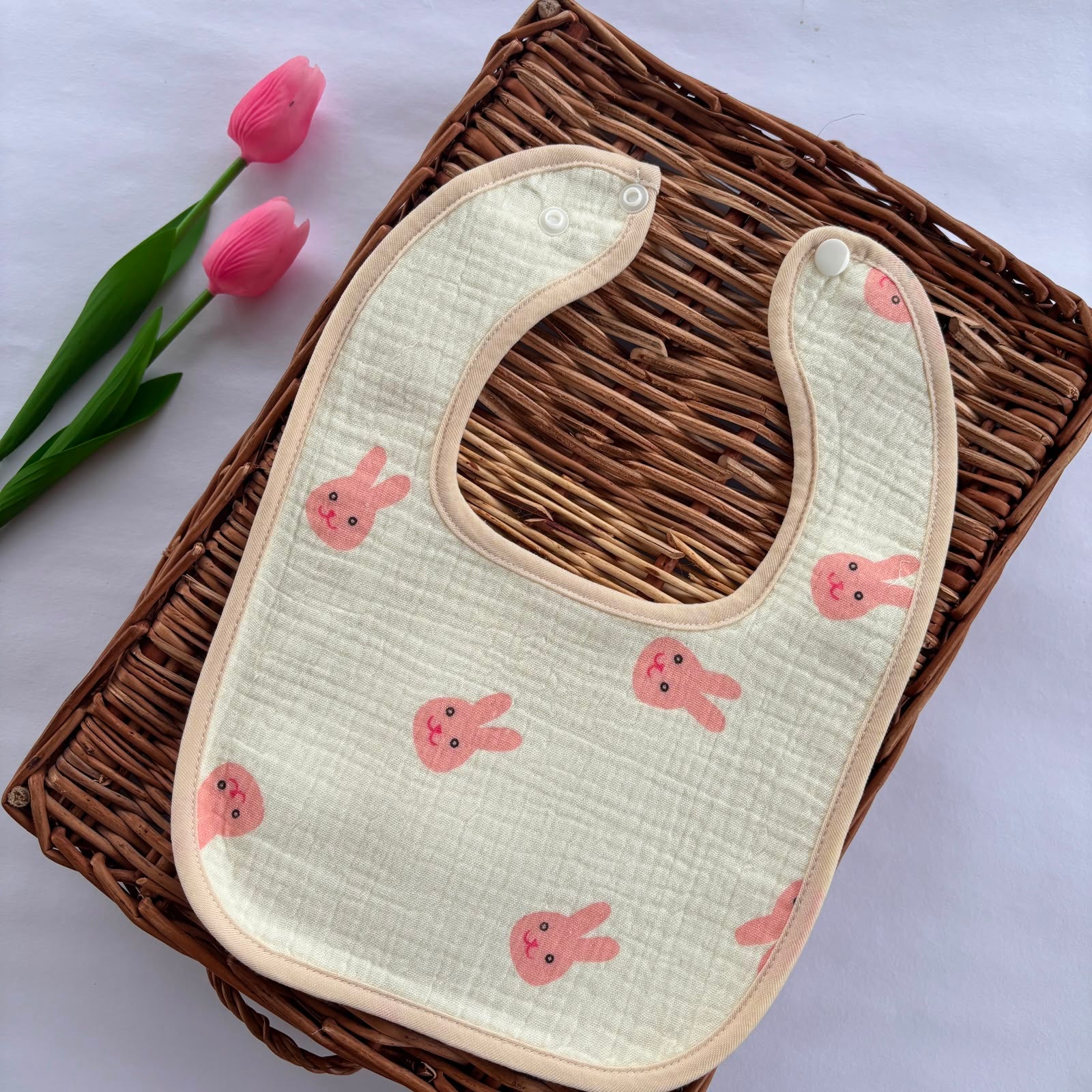 Crinkled Muslin Baby Bib MN01