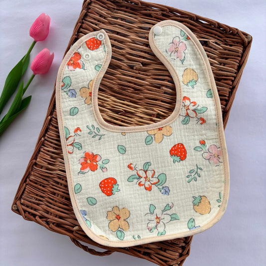 Crinkled Muslin Baby Bib MN01