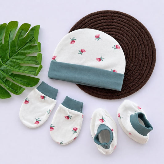 Cap Mitten and Booties Set MN01