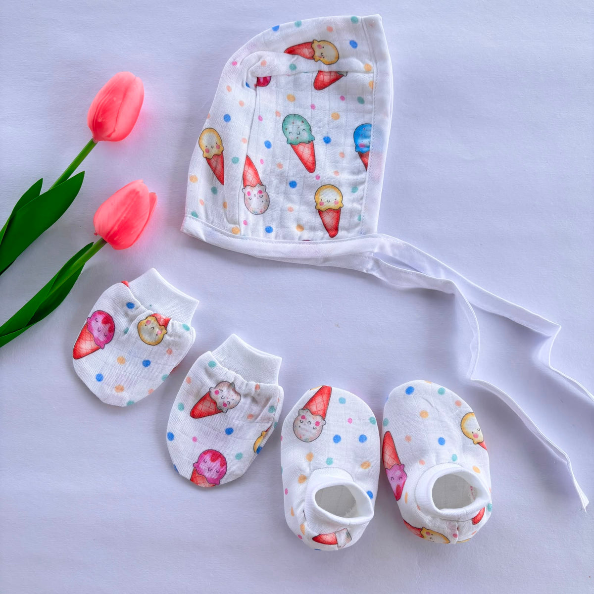 Muslin Cap Mitten and Booties Set MN01
